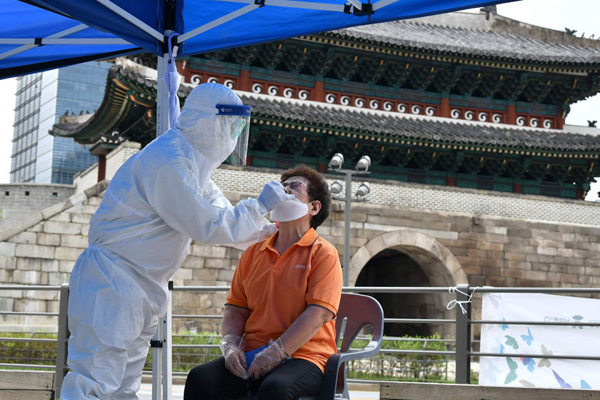超市24人新冠聚集感染.超市员工感染新冠病毒-第1张图片