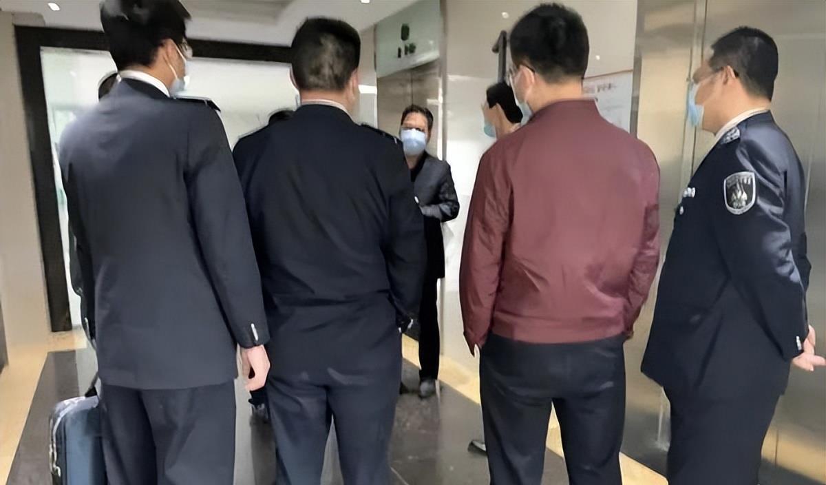 “北京核酸检测机构造假” 核酸造假如何处罚？-第2张图片