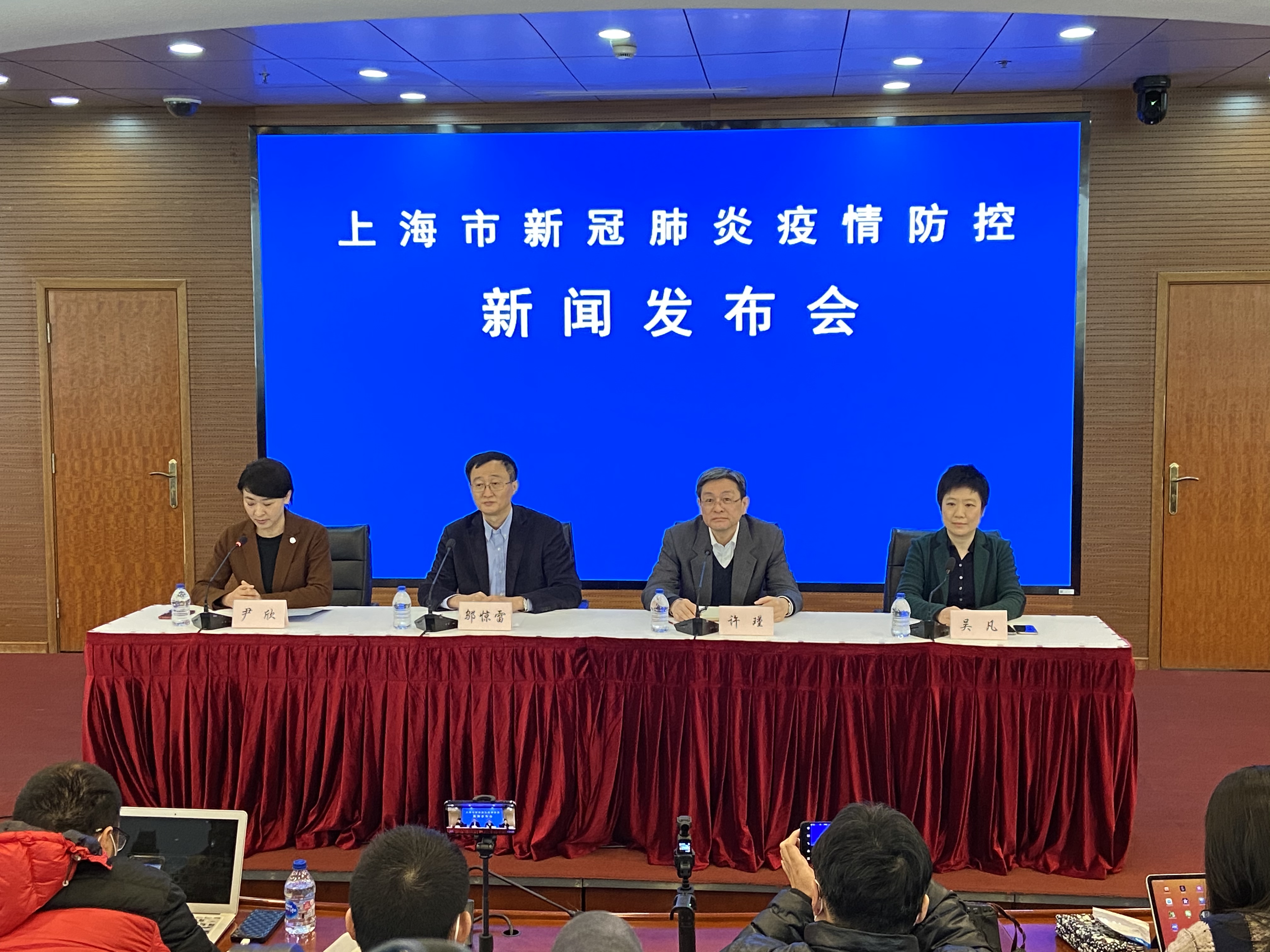 上海增5例社会面感染者2例未打疫苗︰(上海疫苗可以跨社区打吗)