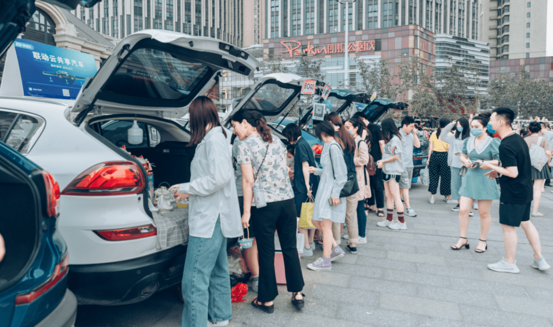 郑州疫情上万人感染.郑州疫情期间大事件