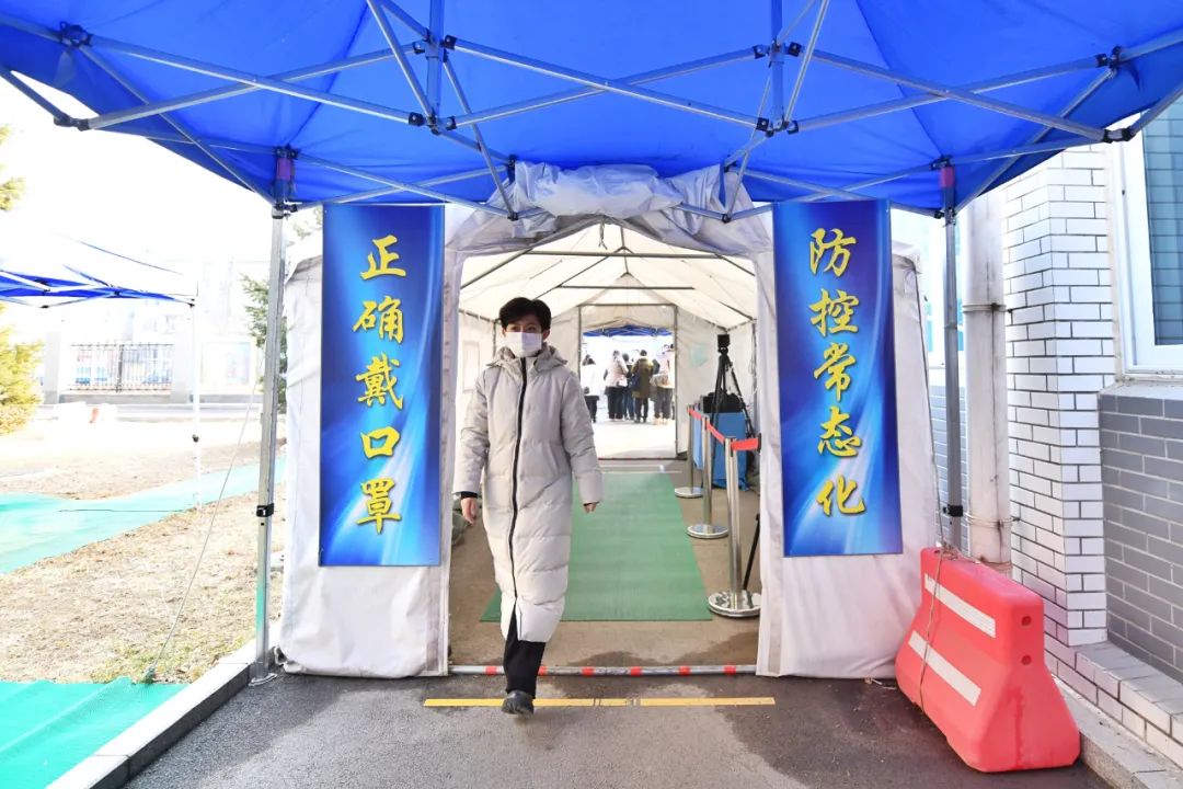北京师生返京要求,返京高铁票难抢