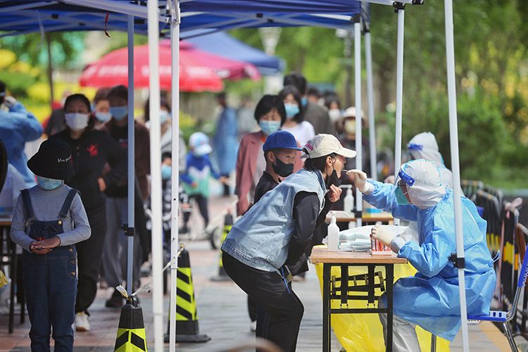 北京现有20个高风险区.北京12个区明起开展三轮区域核酸筛查